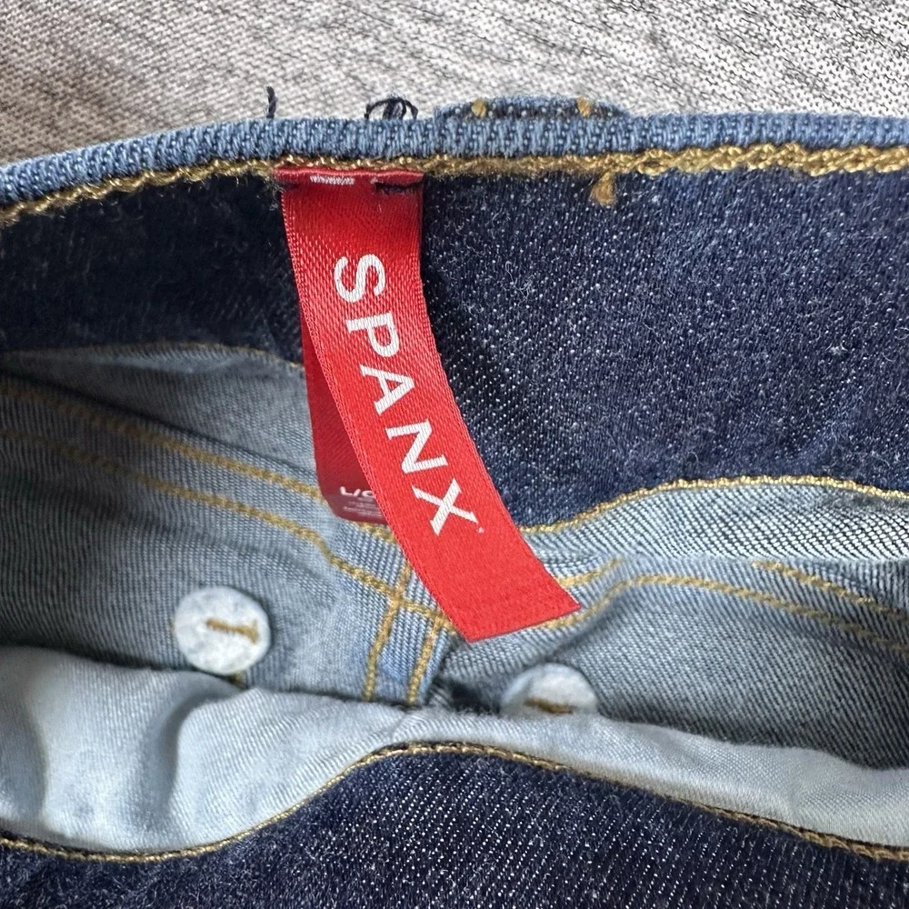 Spanx Jeans Womens Size Large Tall Flare Blue Pull On Stretch Shaping Denim